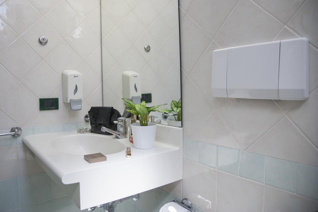 Si Rimini Hotel Ngoại thất bức ảnh